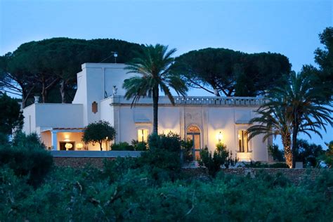 Simple Luxury Villas For Rent Villas To Rent Tenuta Dellalto
