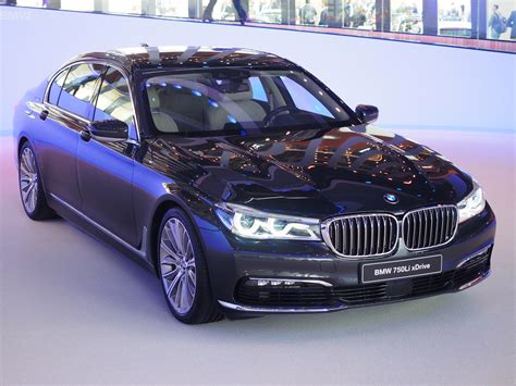 The 2022 bmw 7 series is an awesome large luxury sedan. 2015 Frankfurt Motor Show: The New BMW 7 Series makes its ...
