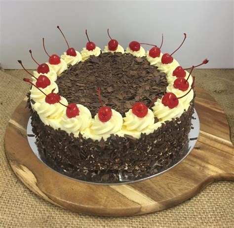 BLACK FOREST TORTE - King of Cakes