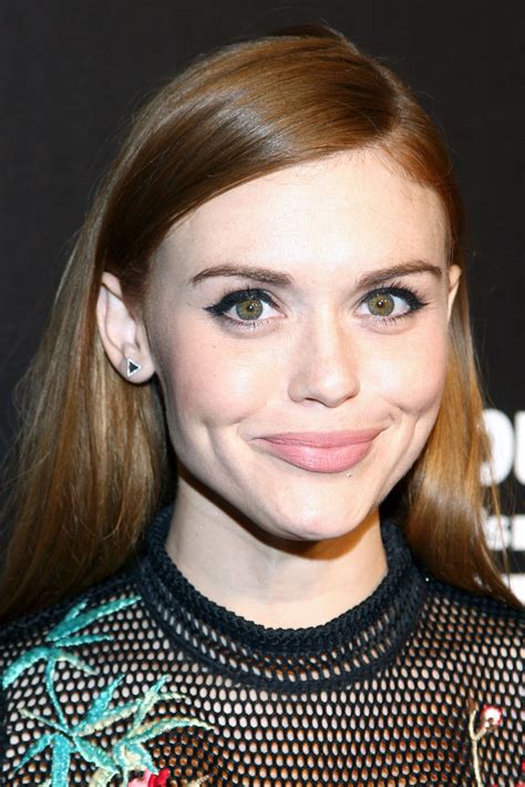 holland roden at the 2015 mtv video music awards on august 30 2015 holland roden photo