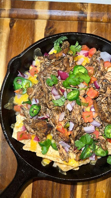 messyeatsblog on instagram loaded jerk chicken nachos 😅 we broke all the rules guys homemade