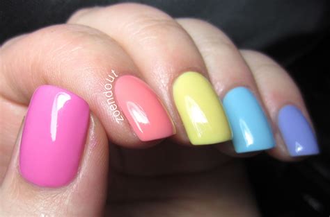 Zoendout Nails Pastel Rainbow