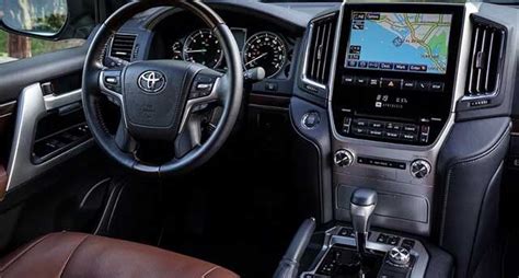 Toyota Land Cruiser 2021 Spy Shots Elegancelash