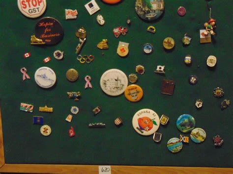 Lapel Pins And Buttons On Felt Frame Schmalz Auctions