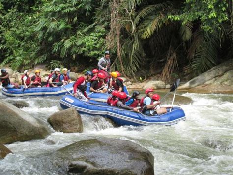 Essential things to know about water rafting gopeng, malaysia. white water rafting - Picture of Adeline Villa & Rest ...