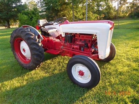 I think its a 446 its been so long since i sanded the decals off. Is Tractor Supply paint Ok to use ... - Yesterday's Tractors