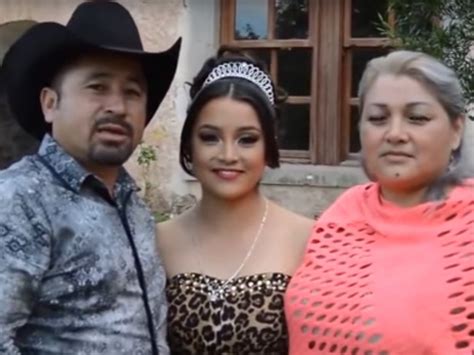 invitation to girl s 15th birthday party goes viral and attracts 1 2 million attendees in mexico