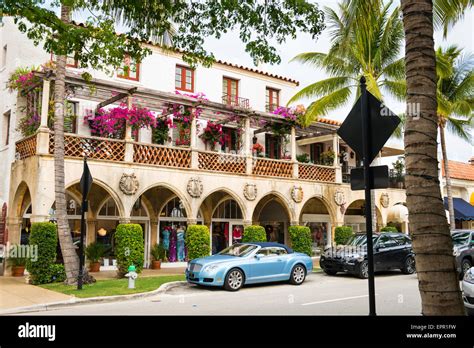 Florida Palm Beach Worth Avenue Luxury Shopping Street Road Colonial
