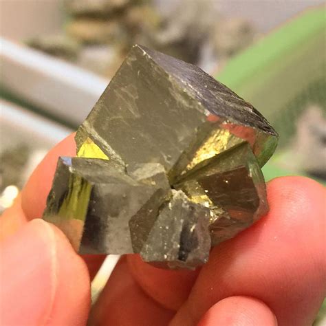 1pcs Natural Copper Pyrite Mineral Specimen Chalcopyrite Crystal Rock