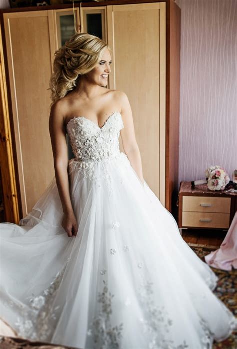 Crystal Design Andie Used Wedding Dress on Sale – Stillwhite
