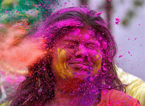 Holi 2017 India Celebrates The Festival Of Colors Al Arabiya English