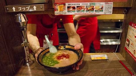 How To Eat Ramen In Japan