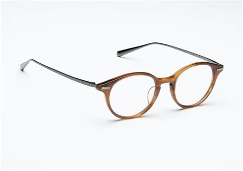 David Kind Answers The Needs For Small Stylish Frames With The Jensen