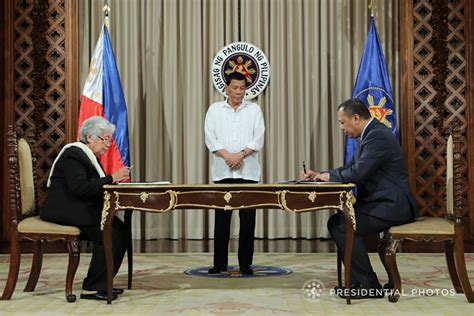 PRRD Witnesses MOA Signing Between Deped And GSIS Photos Philippine News Agency