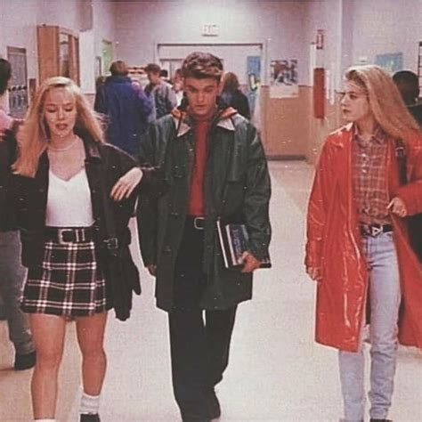 Beverly Hills 90210 90210 Fashion 90s Inspired Outfits 90s Fashion