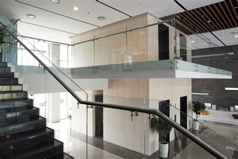 When it comes to choosing a glass stair balustrade, you needn't look any the frameless glass balustrade acts as a source of light and can add space, it's perfect for. Glass Balustrade - North Sydney & North Shore | Interglass ...