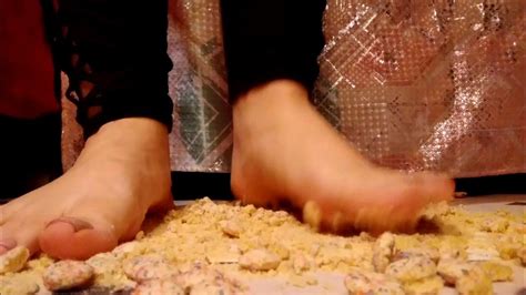 Pretty Feet Crunching Cereal Youtube