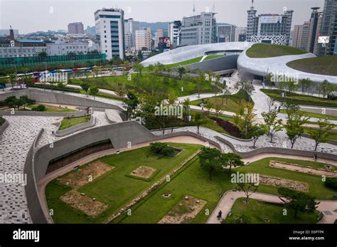 Modern Architecture At The Newly Opened Dongdaemun Design Plaza In