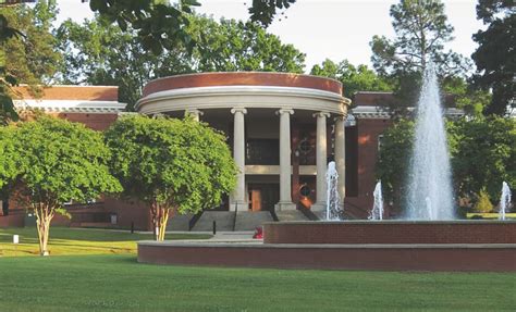 Newberry College To Now Offer Masters Degrees Wkdk Am 1240 1017 Fm
