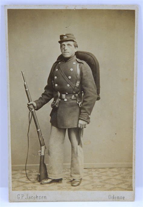 Danish Wwi Soldier With Rifle And Gear Cdv Odense Denmark Carte De