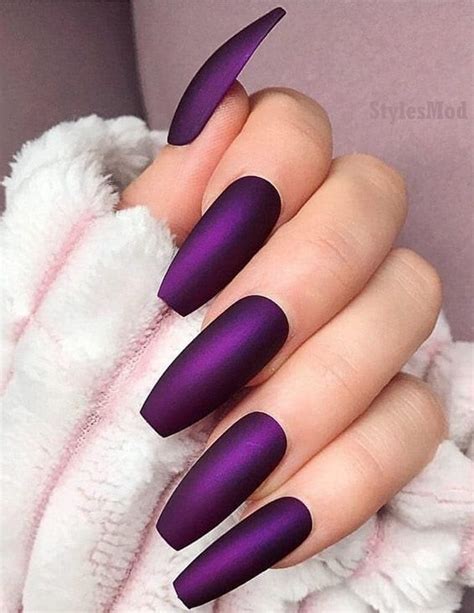 Mind Blowing Long Nails Art Styles And Tips For 2019 Stylesmod Solid