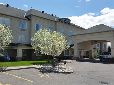 Days Inn By Wyndham Ottawa Airport Ottawa On 366 Hunt Club Rd K1v1c1