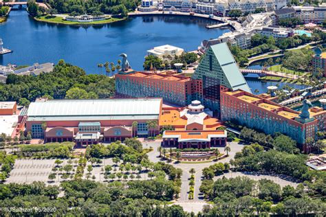 Walt Disney World Swan And Dolphin Resort To Lay Off Over 1100