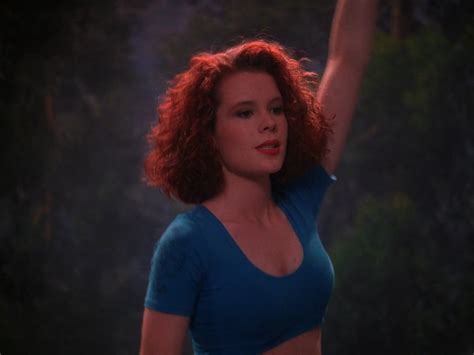 Robyn Lively Photo Gallery 5 High Quality Pics ThePlace