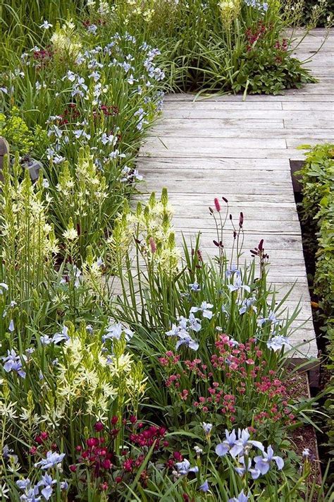 37 Stunning Backyard Flower Garden Ideas You Should Copy Now