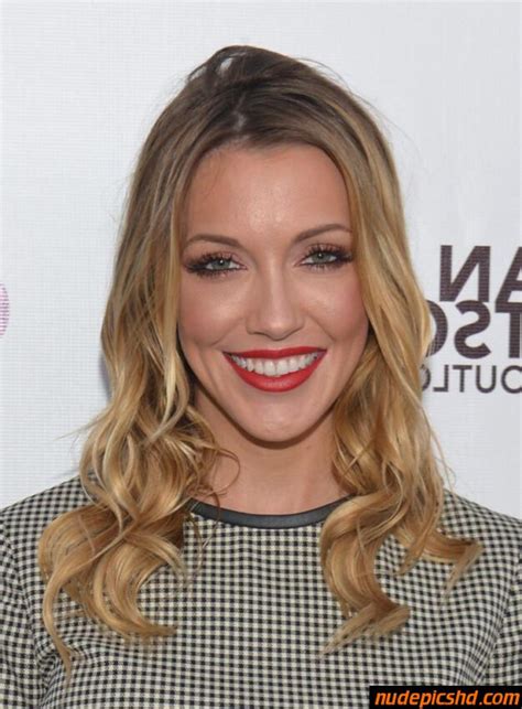 Katie Cassidy Nude Pic 1058569