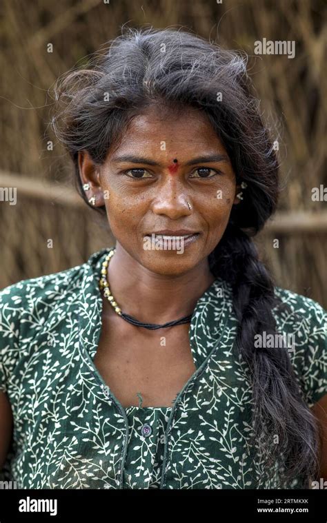 Adivasi Woman Hi Res Stock Photography And Images Alamy