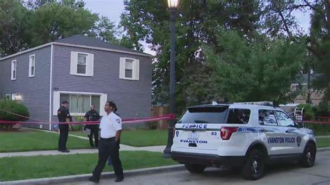 13 Year Old Girl In Critical Condition After Shooting In Evanston Wgn Tv