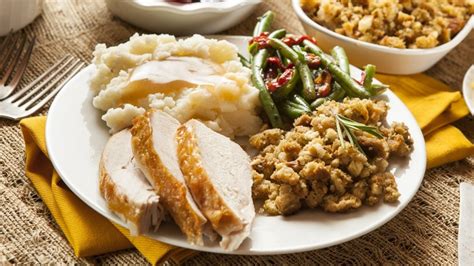 The Real Reason You Want To Lie Down After Thanksgiving Dinner