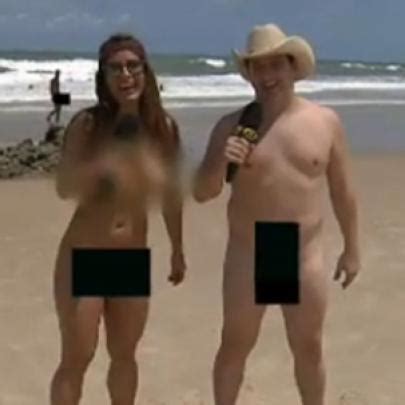 Programa Pânico na Band na praia de nudismo Sem tarja EuTeSalvo