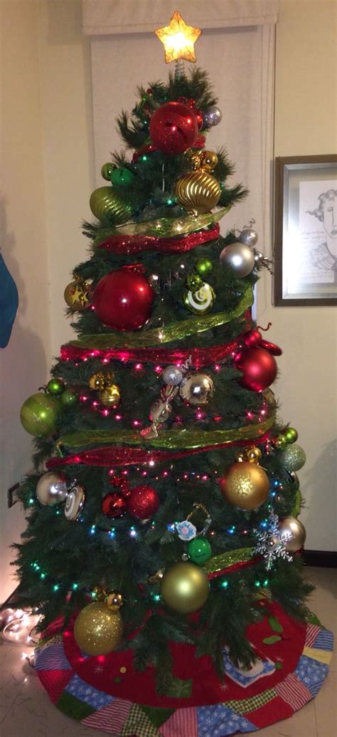 Todos los arbol de navidad. Árbol navideño: rojo, verde, plata y dorado. | Decoracion ...
