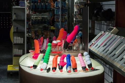 Bootleg Sex Toys May Contain Unsafe Chemicals 4 Ways To Spot A Fake