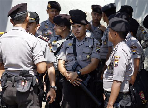 Indonesian President Flags Abolishing Death Penalty But Not Till After Bali Nine Duo Are Dead