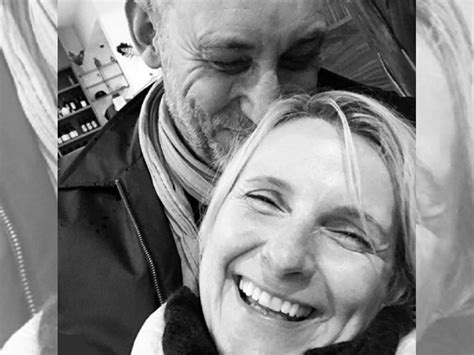 Eat Pray Love Author Elizabeth Gilbert Finds Love Again Times Of