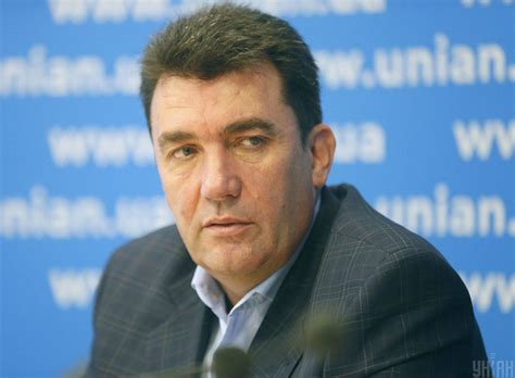 1 грудня очільник ради національної безпеки та оборони олексій данілов повідомив усім українцям важливу новину. Данілов замість Данилюка. Президент призначив секретаря ...