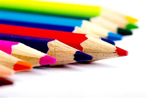 Organizing Colored Pencils | ThriftyFun