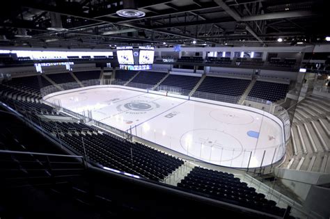 Solid hockey arena for a college arena. QMJHL defenceman seriously injured in car crash - Sportsnet.ca