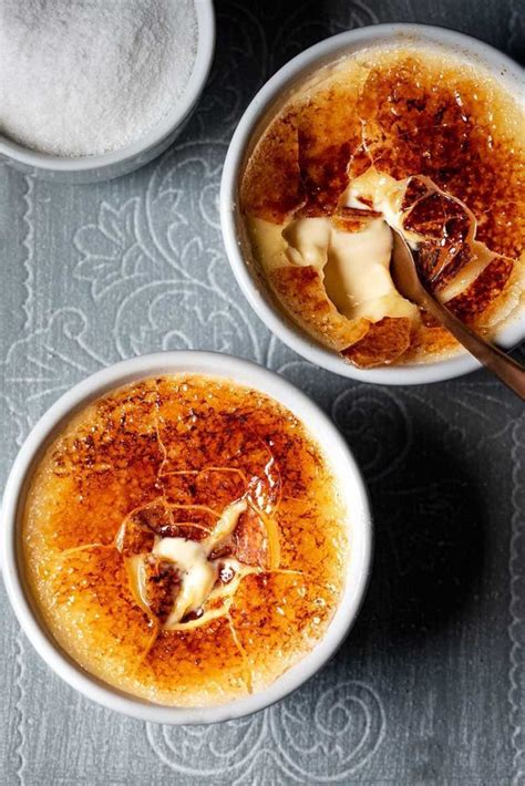 450ml of whipping cream, 1 vanilla pod, 6 egg yolks, 70g of caster sugar, demerara sugar, to caramelise. Classic Creme Brulee Recipe Video - Espresso Creme Brulee ...