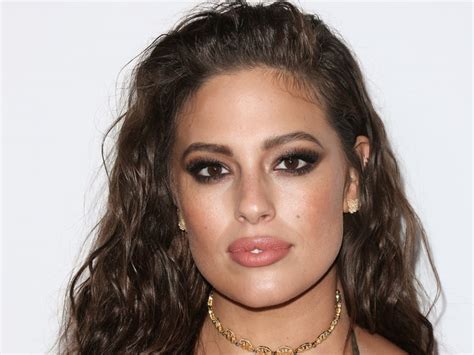 Ashley Graham Did A Nude Shoot On Americas Next Top Model And Showed