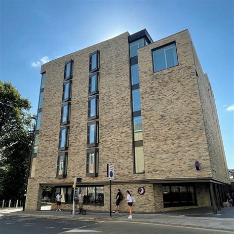 Flagship Premier Inn Opens At Oxford Westgate Whitbread Plc