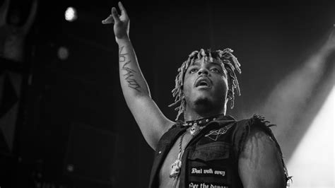 Juice Wrld Black White Juice Wrld Black White Clothes Outfits Brands Style And Looks Spotern