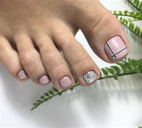 21 Glamorous Pedicure Designs For Women To Try 2024 SheIdeas