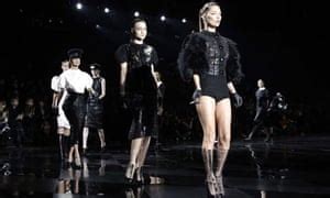 Browse 31 fashion design jobs online. Behind the job title: assistant fashion designer ...