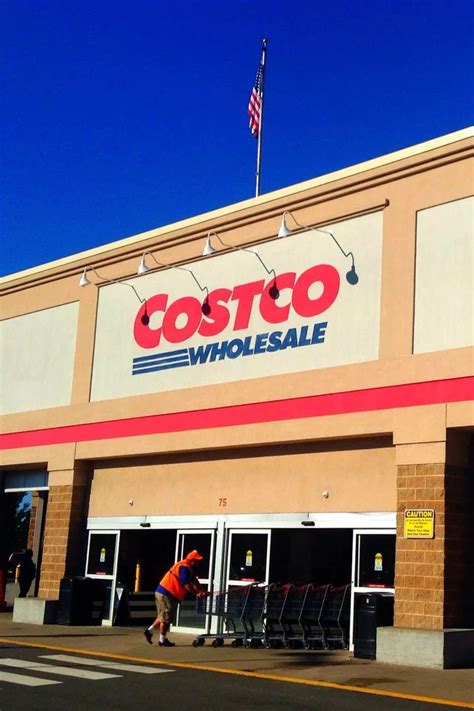 Their food court is extremely popular, features not only does costco have the best rotisserie chicken you can find anywhere, it's so tasty and such a good deal that everyone deserves to try it at. If You Want to Save Money at Costco, Take a Closer Look at ...