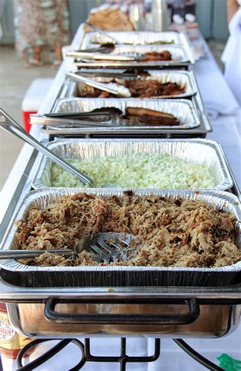 Preparing for a dinner party, you want to make the best impression on your guests. 20+ Rustic I do BBQ (Barbecue) Wedding Ideas | Roses & Rings