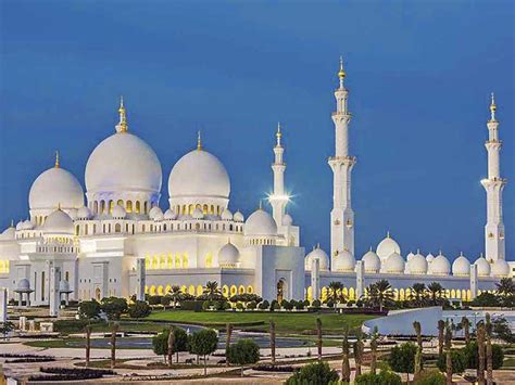 Premium Abu Dhabi City Tour From Dubai Outdoortrip